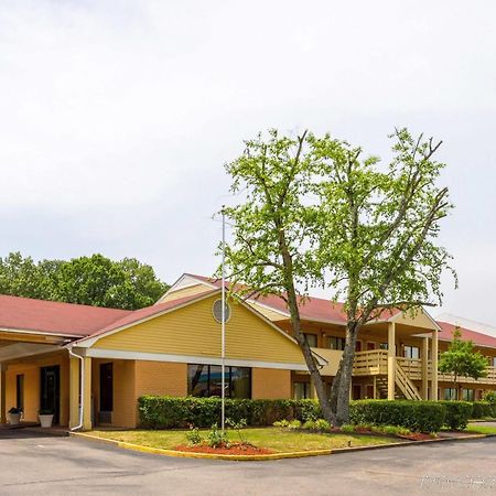 Quality Inn & Suites Corinth West Zewnętrze zdjęcie