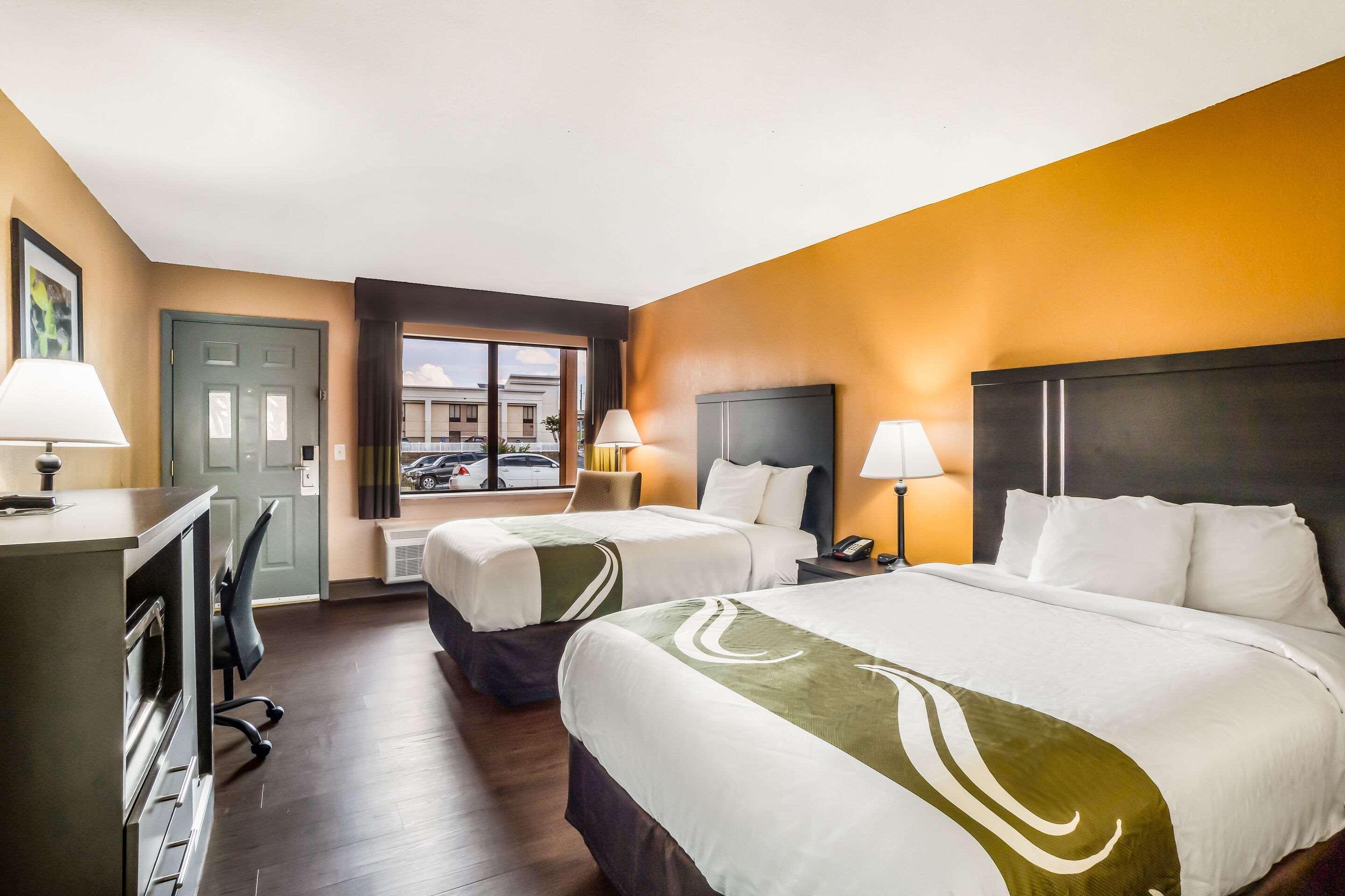 Quality Inn & Suites Corinth West Zewnętrze zdjęcie