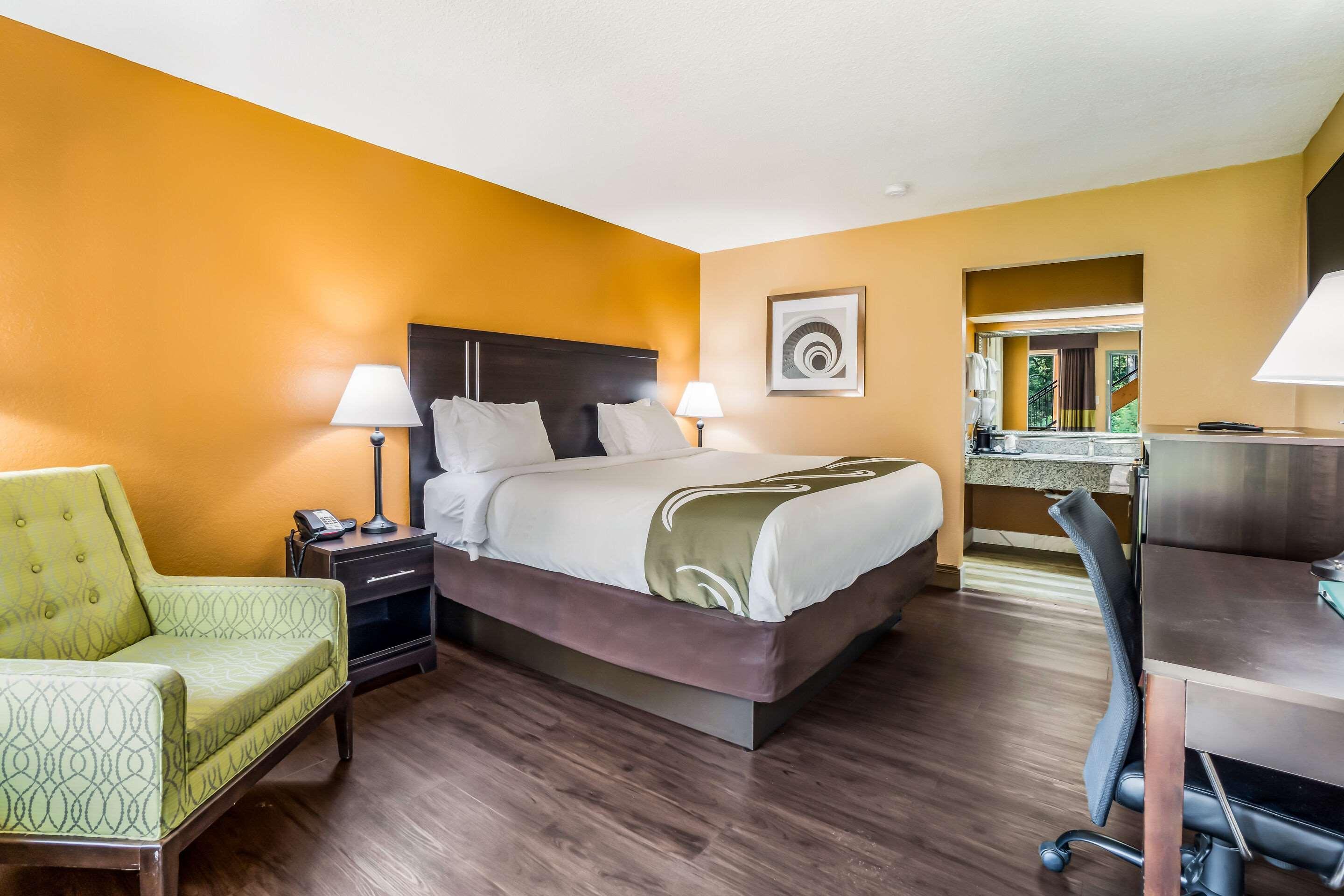 Quality Inn & Suites Corinth West Zewnętrze zdjęcie