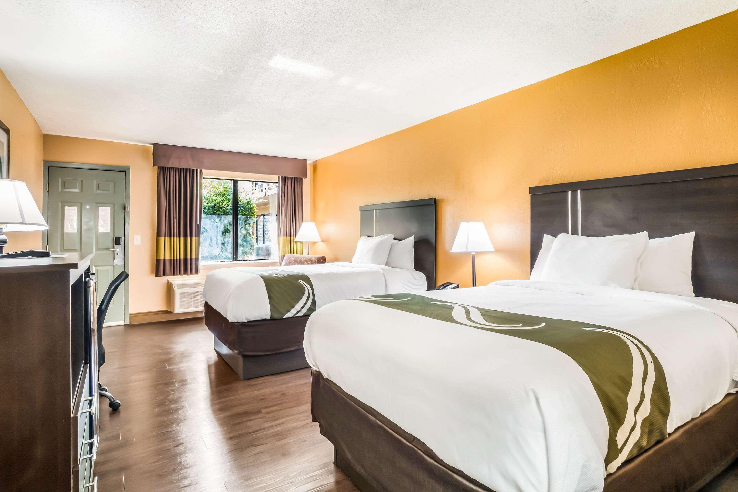 Quality Inn & Suites Corinth West Zewnętrze zdjęcie